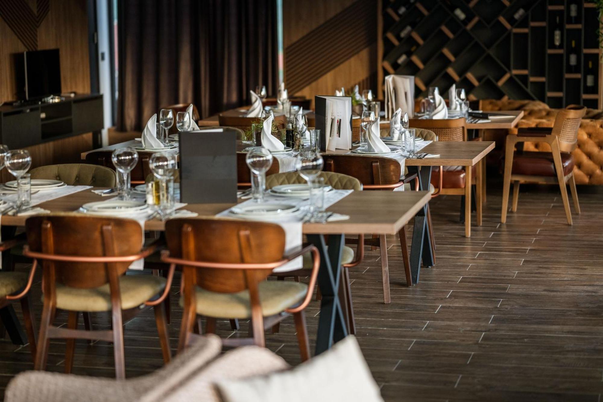 Hotel & Restaurant Ponte Bianco Βράνιε Εξωτερικό φωτογραφία